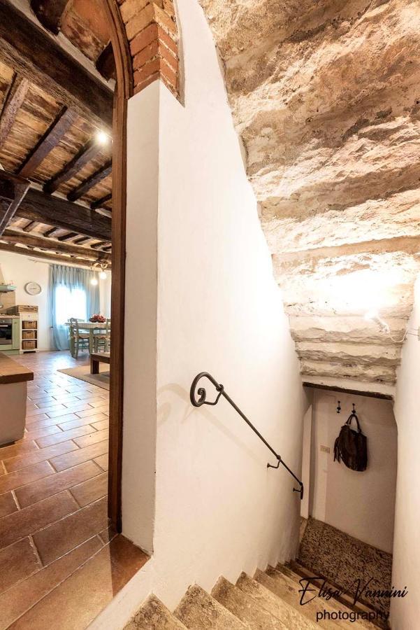 A Casa Di Titta Villa Terricciola Eksteriør billede