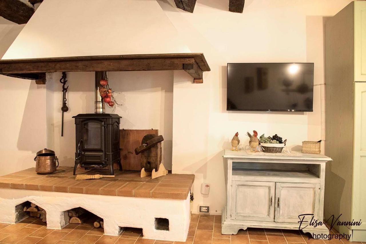 A Casa Di Titta Villa Terricciola Eksteriør billede